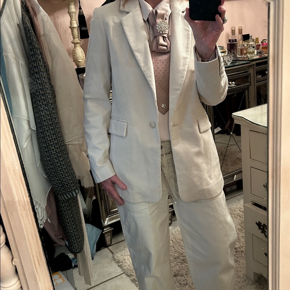 NWT corduroy boyfriend, style blazer